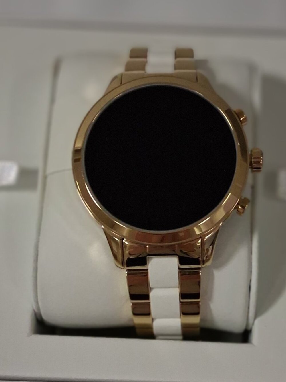 Michael Kors Access Women’s Runway Touchscreen Smartwatch (Model MKT5057)